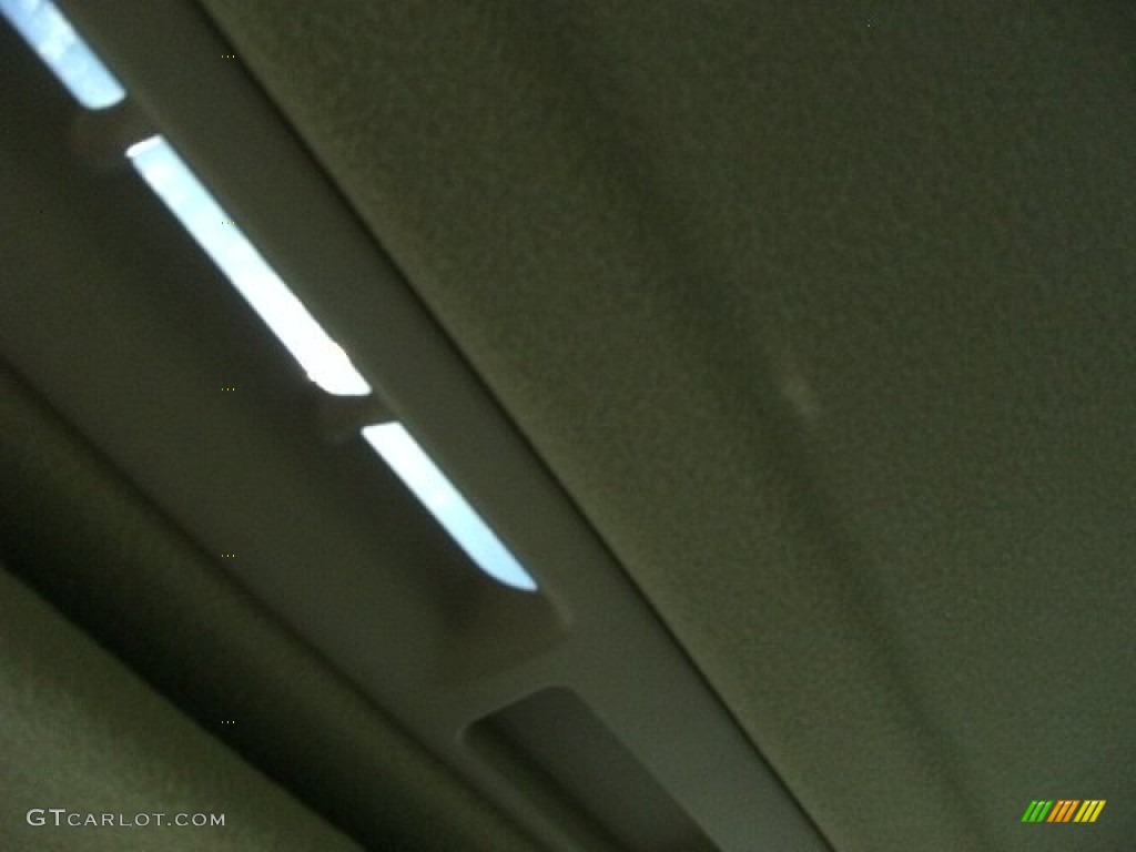 2003 Impala  - White / Medium Gray photo #12