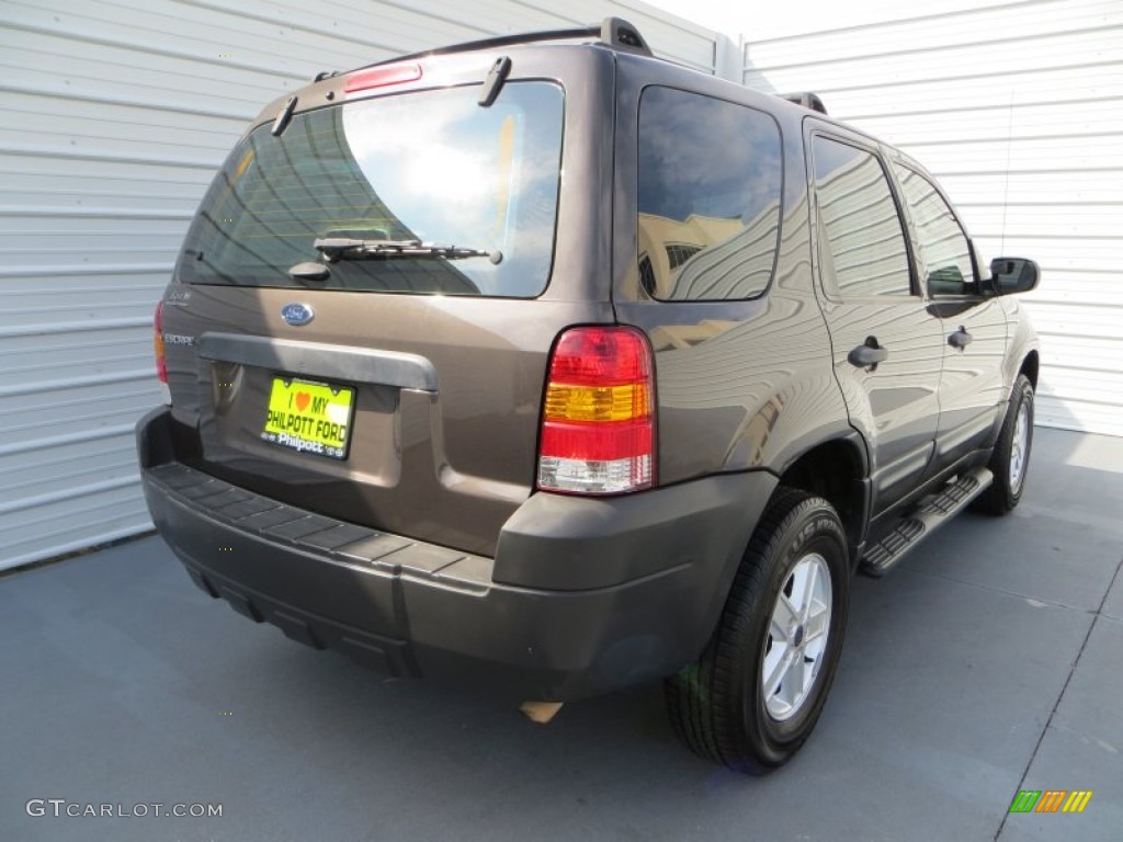 2007 Escape XLS - Dark Stone Metallic / Medium/Dark Pebble photo #4