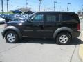 Black - Nitro SXT 4x4 Photo No. 4