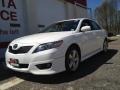 Super White - Camry SE Photo No. 1