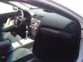 Super White - Camry SE Photo No. 26