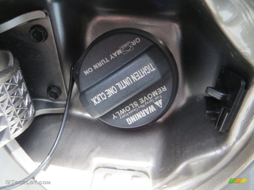 2013 Elantra Limited - Desert Bronze / Beige photo #15