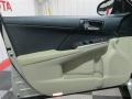 2013 Champagne Mica Toyota Camry XLE  photo #9