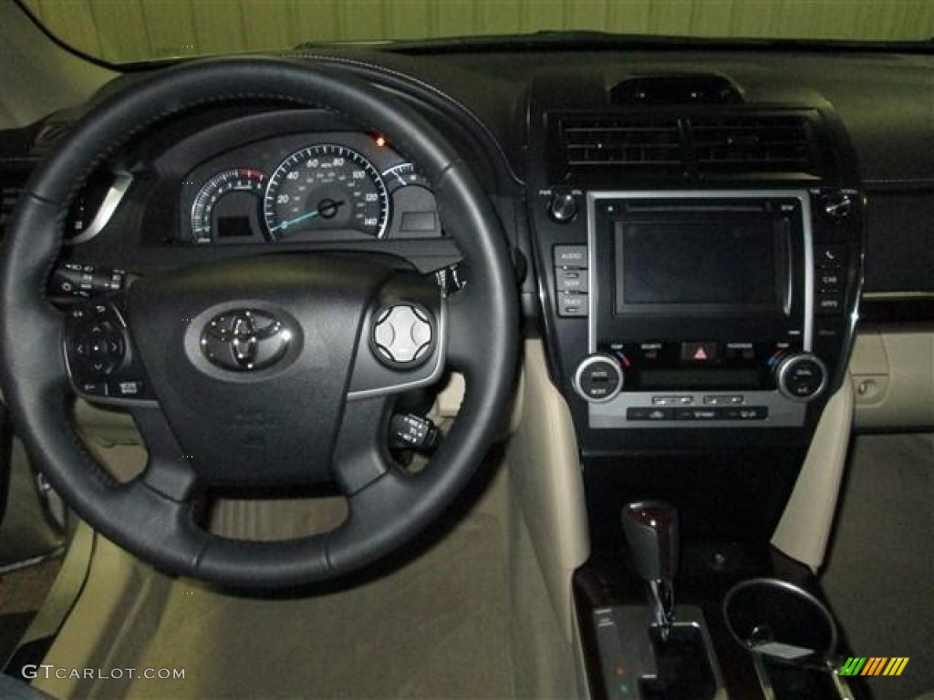 2013 Camry XLE - Champagne Mica / Ivory photo #13