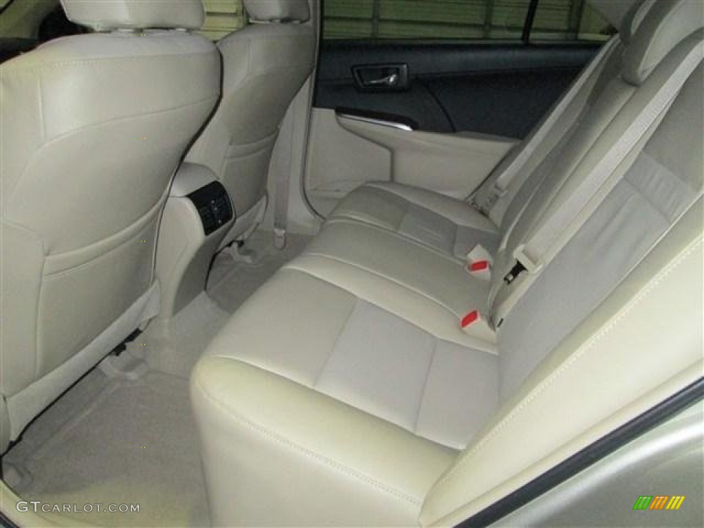 2013 Camry XLE - Champagne Mica / Ivory photo #20