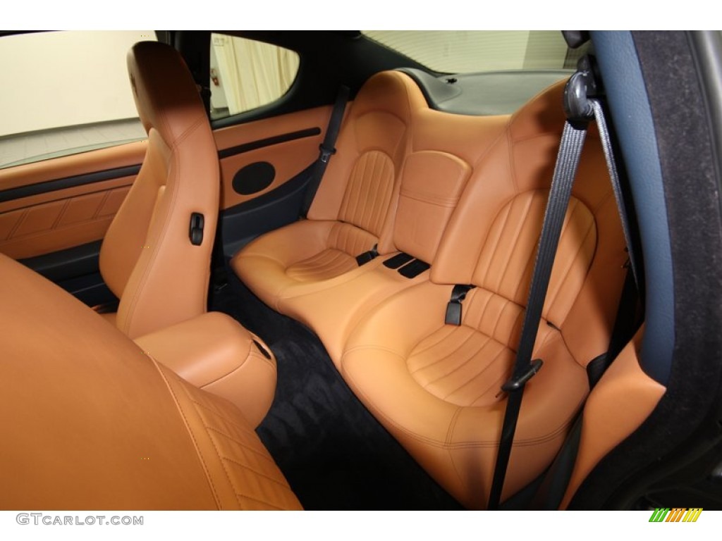 2004 Maserati Coupe Cambiocorsa Rear Seat Photo #80278361
