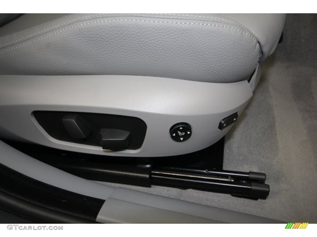 2010 3 Series 335i Sedan - Montego Blue Metallic / Gray Dakota Leather photo #38