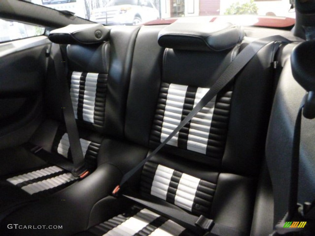 Shelby Charcoal Black/White Accents Interior 2014 Ford Mustang Shelby GT500 SVT Performance Package Coupe Photo #80280377