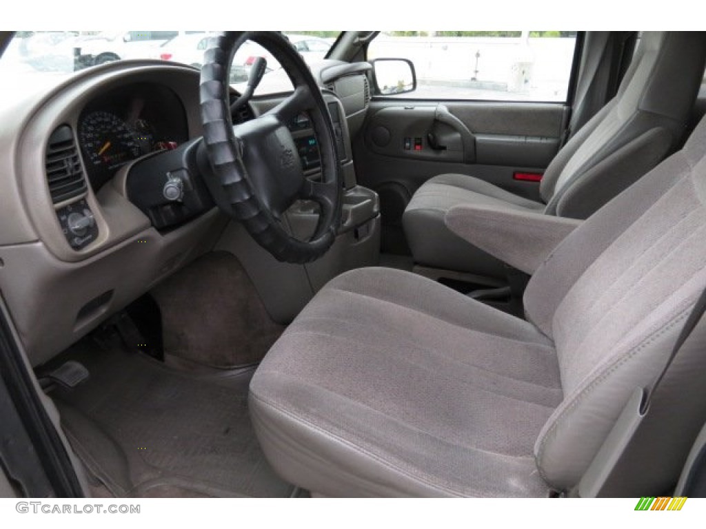 Medium Gray Interior 2000 Chevrolet Astro LS Passenger Van Photo #80282910