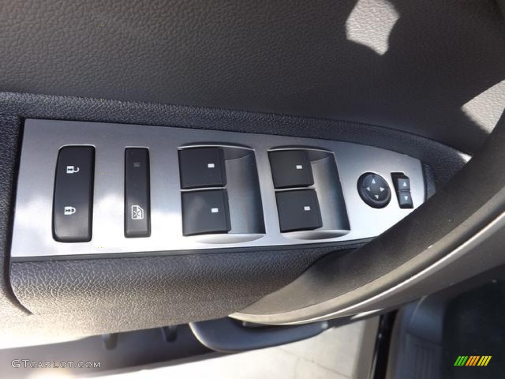 2013 GMC Sierra 1500 SLE Crew Cab 4x4 Controls Photo #80284547