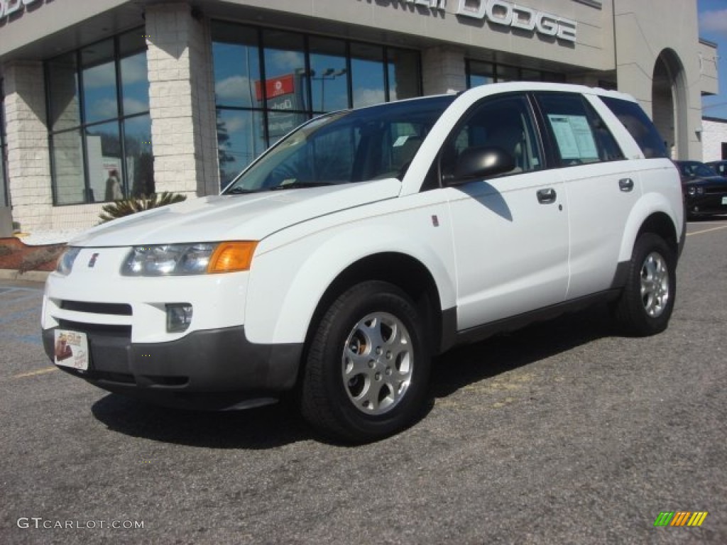 2003 VUE V6 AWD - White / Gray photo #2