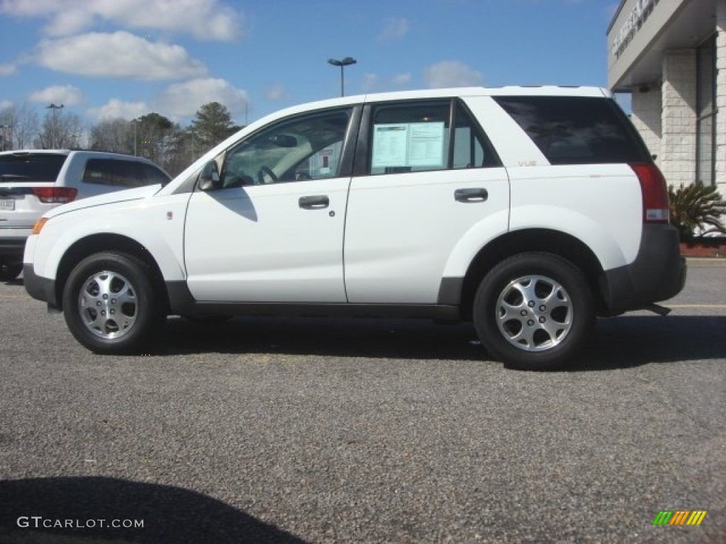 2003 VUE V6 AWD - White / Gray photo #3