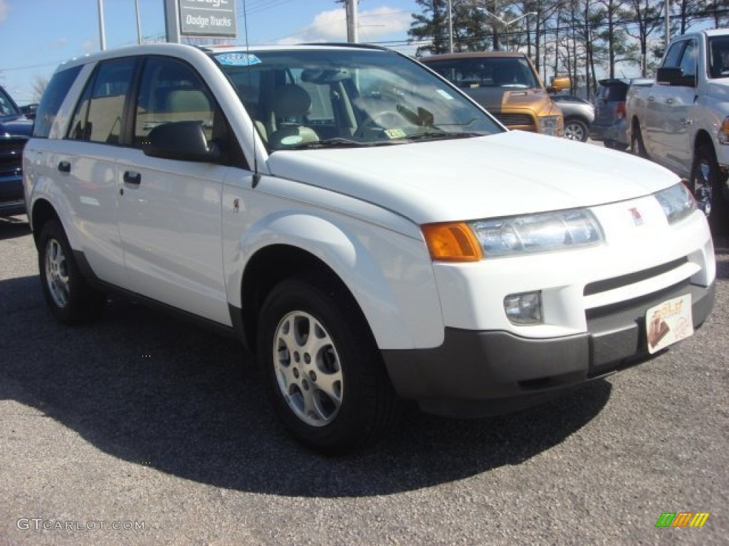 2003 VUE V6 AWD - White / Gray photo #8