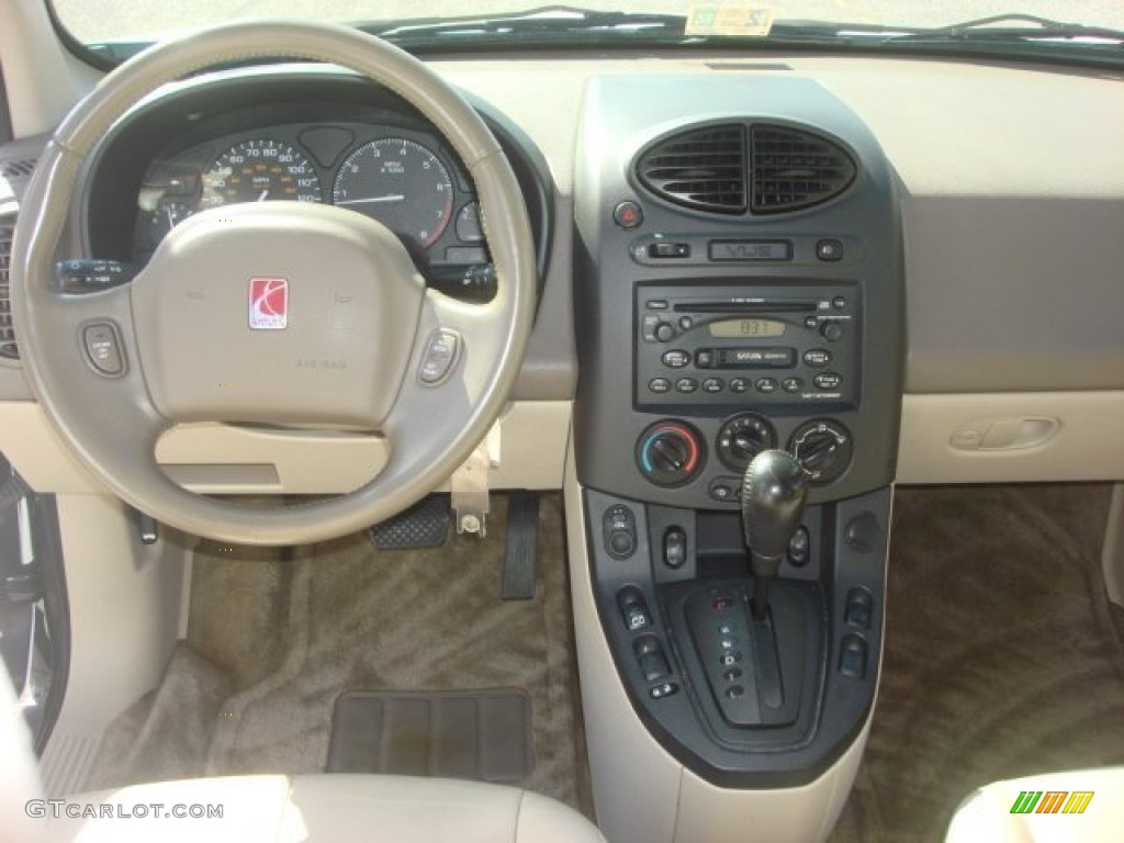 2003 VUE V6 AWD - White / Gray photo #12