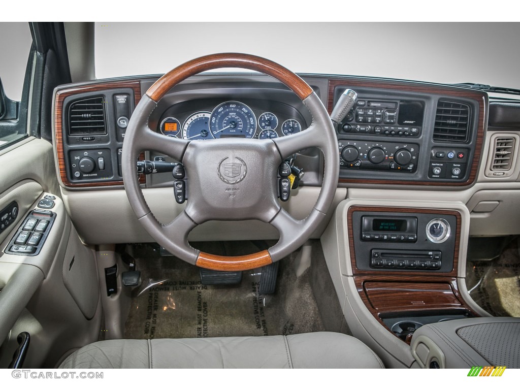 2002 Cadillac Escalade Standard Escalade Model Dashboard Photos