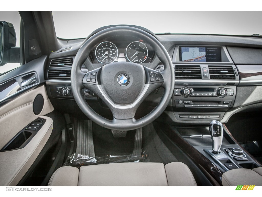 2011 BMW X5 xDrive 50i Oyster Dashboard Photo #80288010