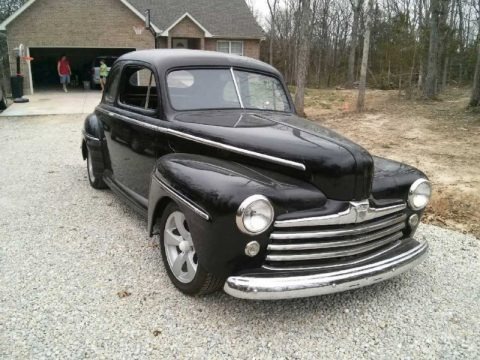 1947 Ford Super Deluxe 2 Door Coupe Data, Info and Specs