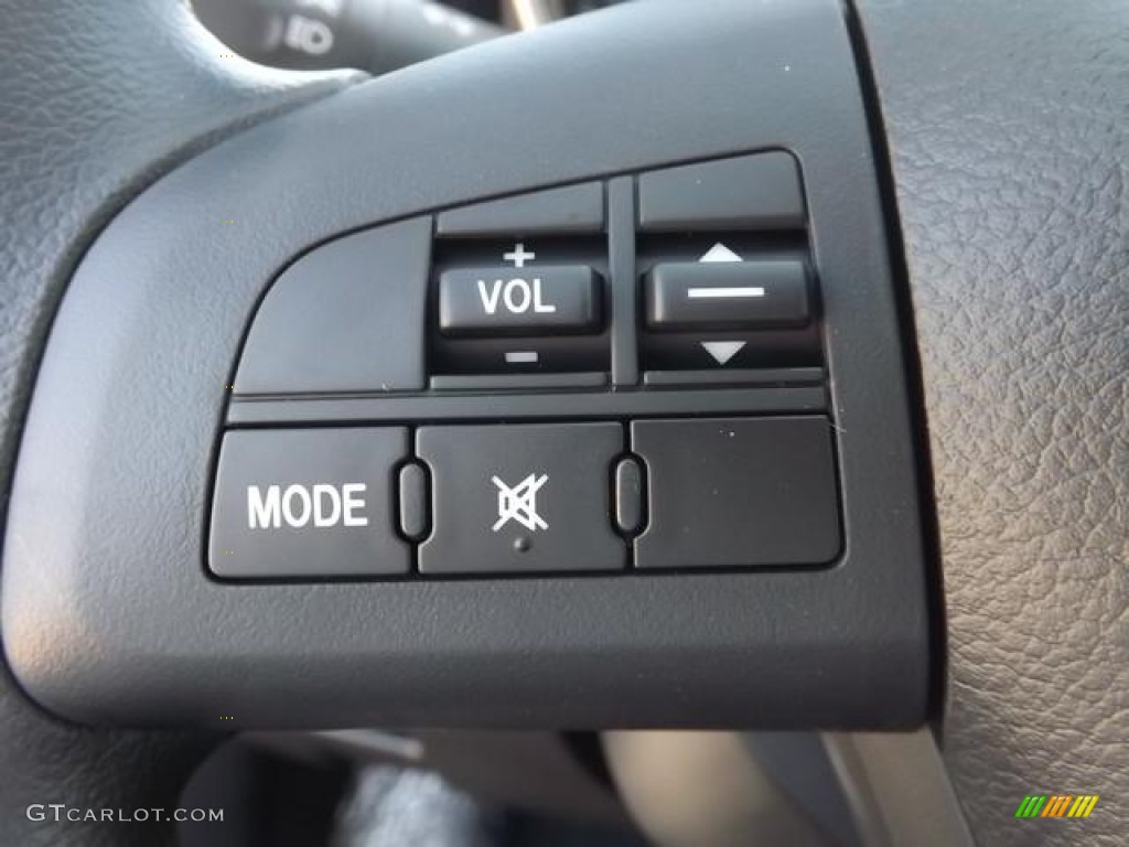 2013 Mazda MAZDA3 i SV 4 Door Controls Photo #80292464