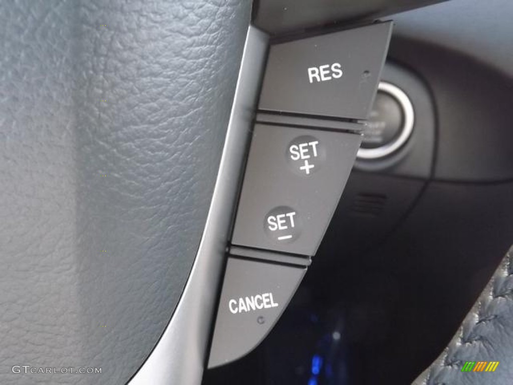 2013 Mazda MAZDA3 i Touring 5 Door Controls Photo #80293070
