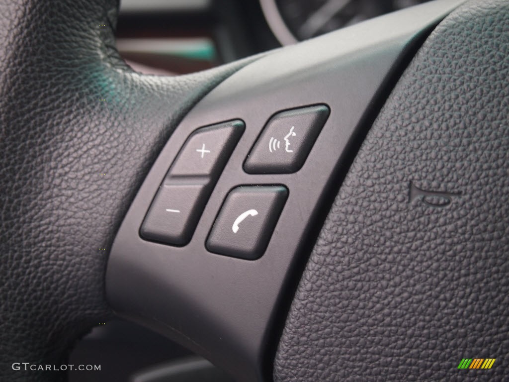 2010 BMW 3 Series 328i Sedan Controls Photo #80293295
