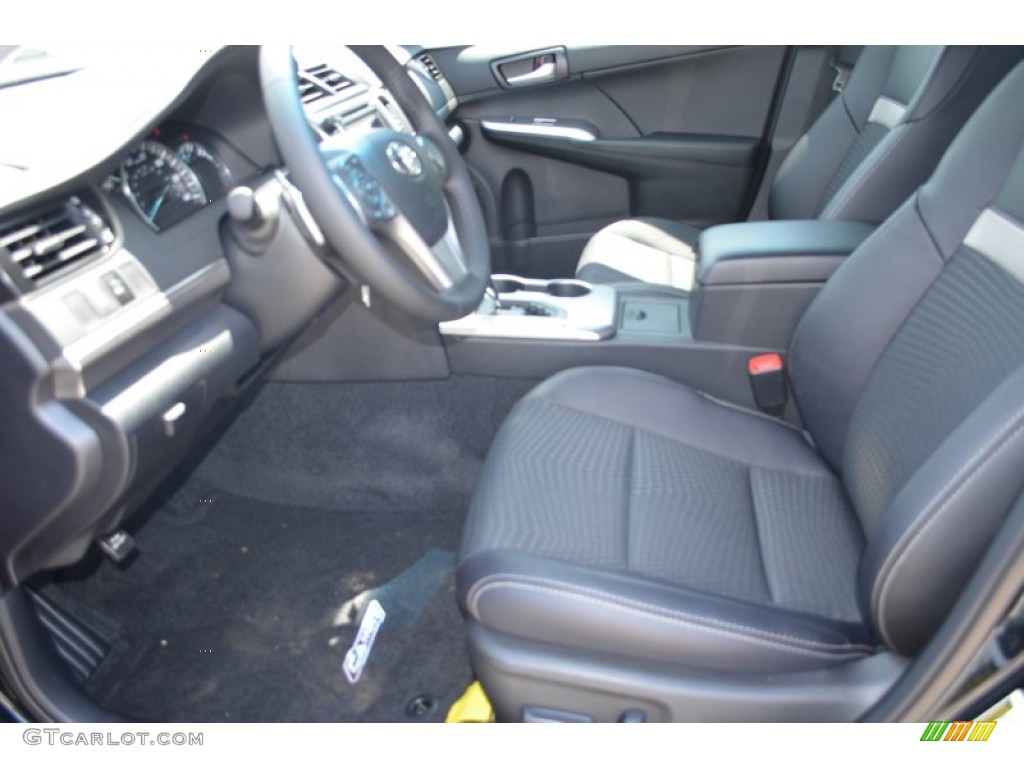 2013 Camry SE - Cosmic Gray Metallic / Black photo #5