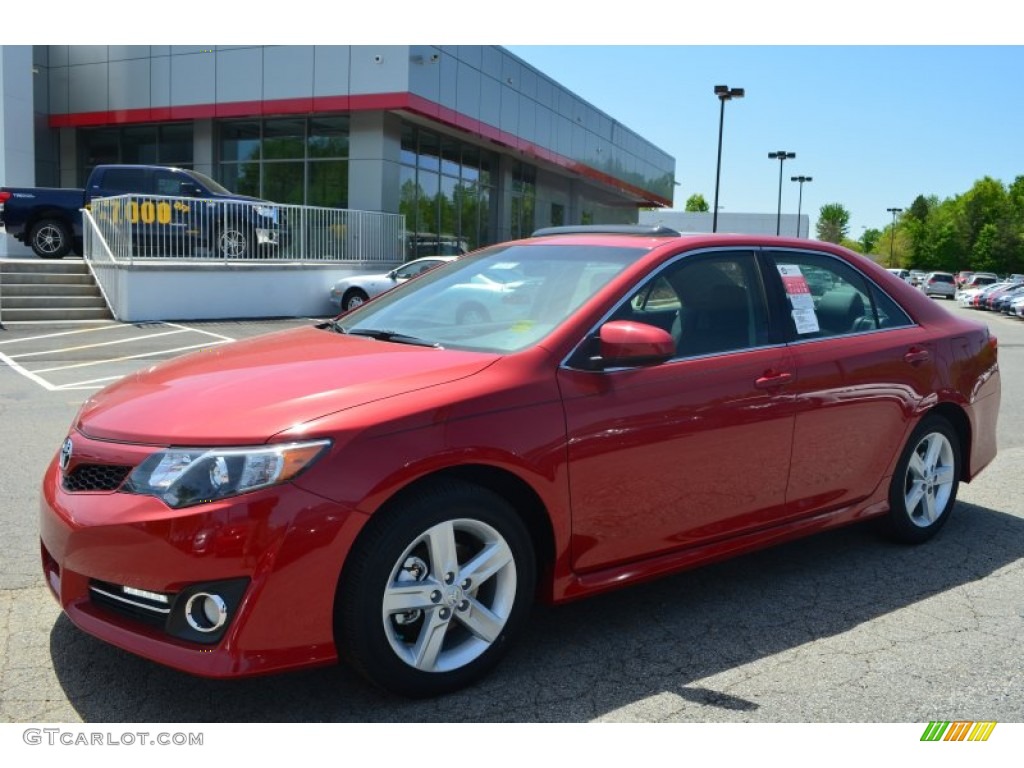 2013 Camry SE - Barcelona Red Metallic / Black photo #1
