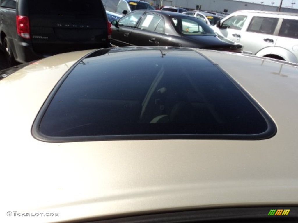 2000 300 M Sedan - Champagne Pearl / Camel/Tan photo #15
