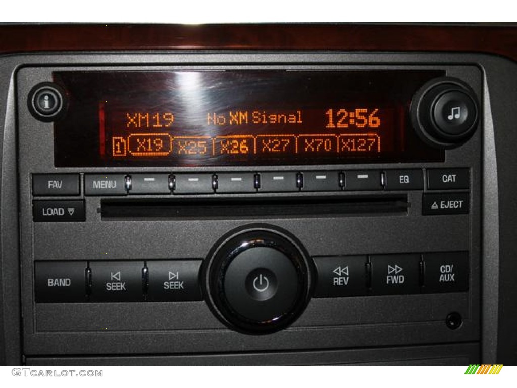 2007 Saturn Aura XR Audio System Photos
