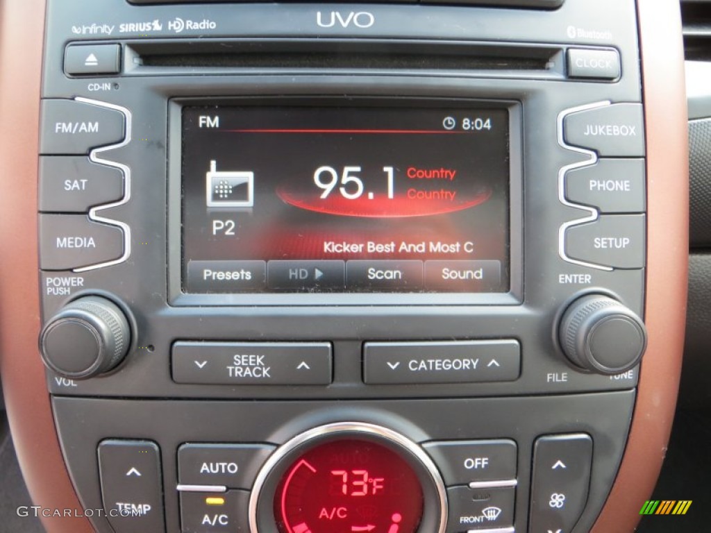 2012 Kia Soul Special Edition Red Rock Controls Photo #80299418