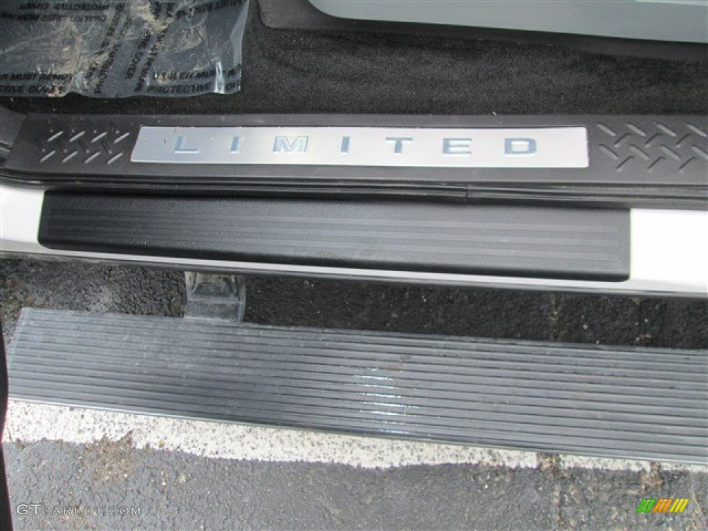 2011 F150 Limited SuperCrew 4x4 - White Platinum Metallic Tri-Coat / Steel Gray/Black photo #10