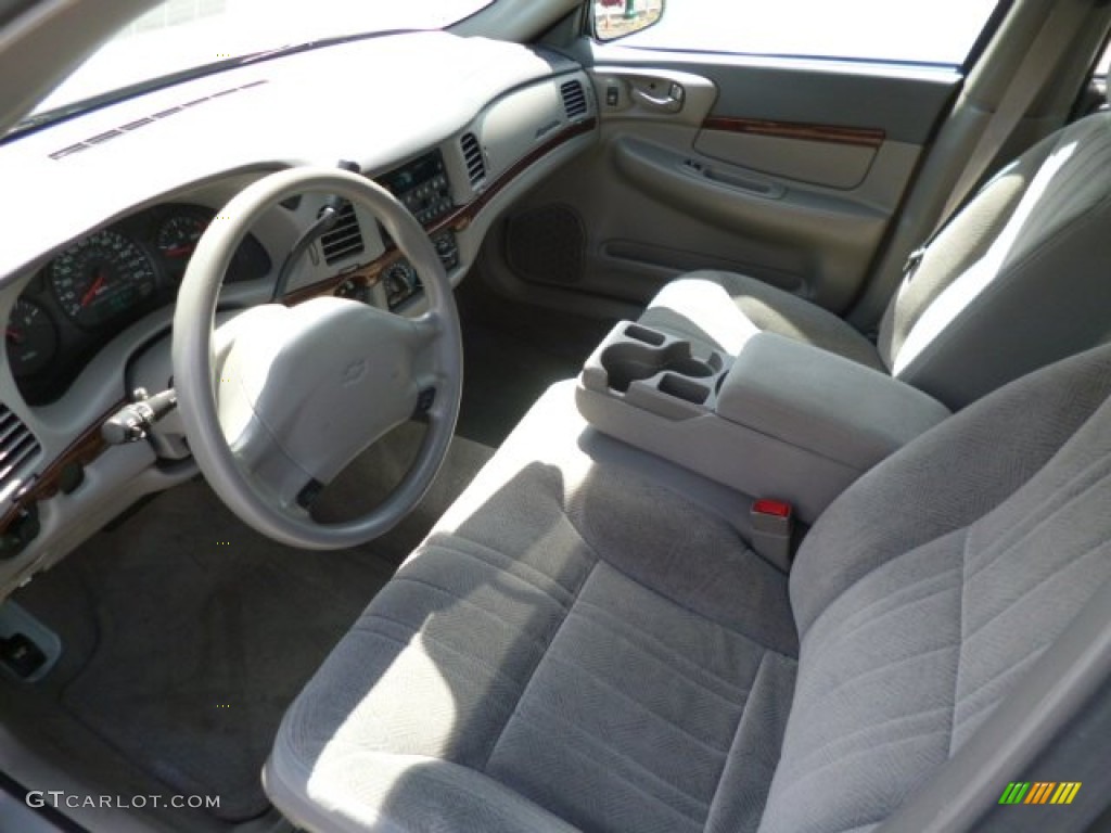 Medium Gray Interior 2005 Chevrolet Impala Standard Impala Model Photo #80299935
