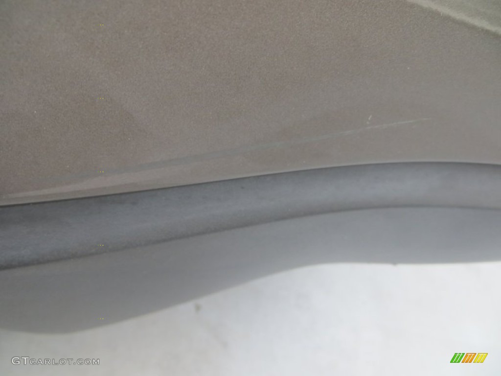 2010 Outlook XE AWD - Cocoa / Tan photo #24
