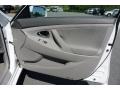 Super White - Camry LE Photo No. 15