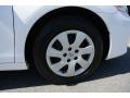 Super White - Camry LE Photo No. 16