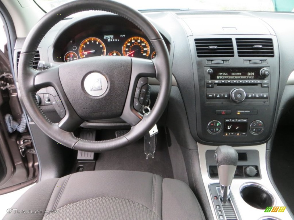 2010 Outlook XE AWD - Cocoa / Tan photo #43