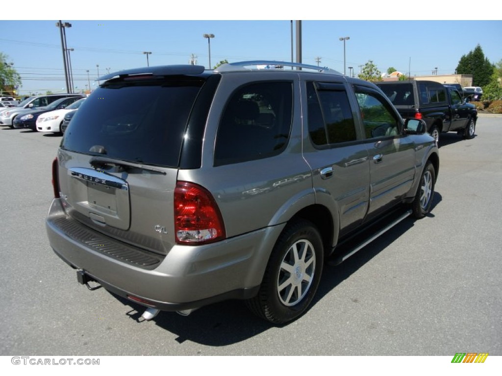 2006 Rainier CXL AWD - Titanium Gray Metallic / Gray photo #5