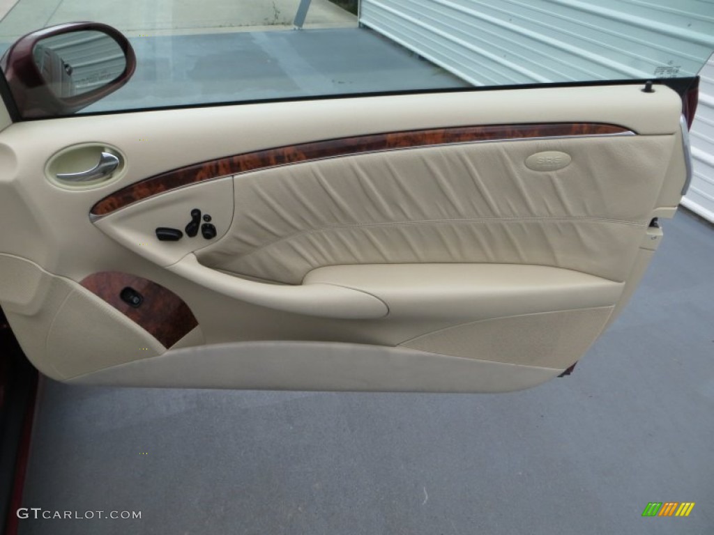 2006 Mercedes-Benz CLK 350 Coupe Door Panel Photos