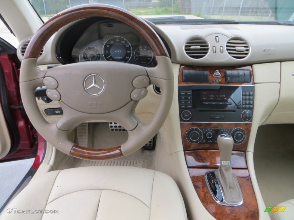 2006 Mercedes-Benz CLK 350 Coupe Stone Dashboard Photo #80301893