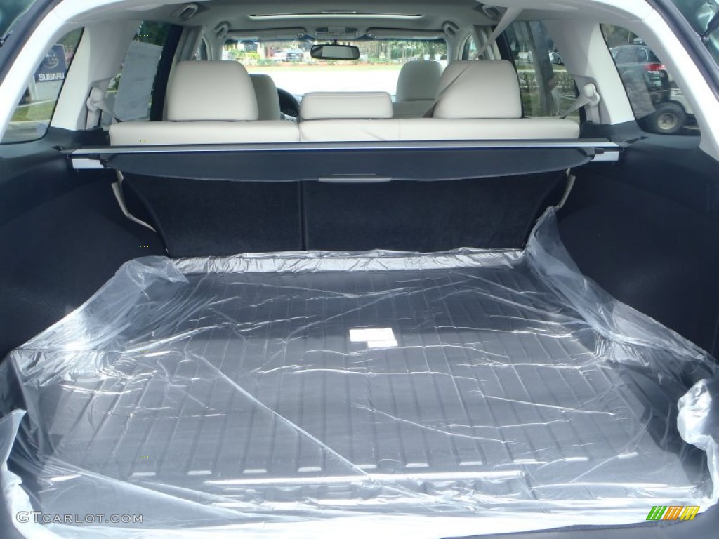 2013 Subaru Outback 2.5i Limited Trunk Photo #80302630