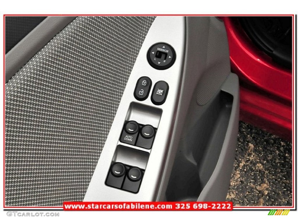 2013 Accent GS 5 Door - Boston Red / Gray photo #13