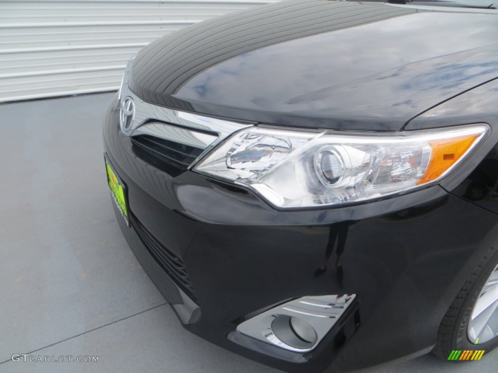 2013 Camry XLE - Attitude Black Metallic / Ash photo #12