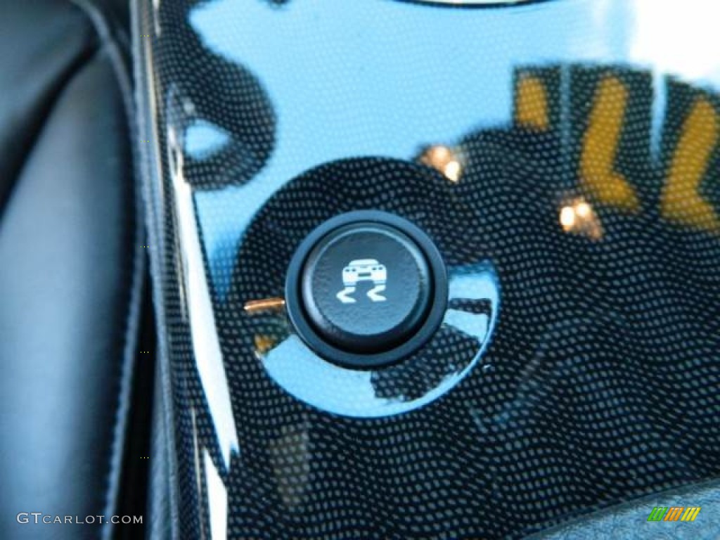 2011 Chevrolet Corvette Grand Sport Coupe Controls Photo #80306258