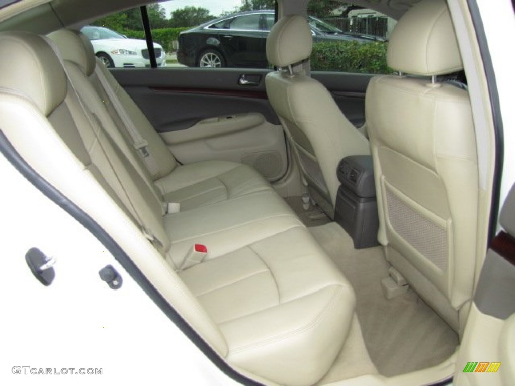 2009 Infiniti G 37 Sedan Rear Seat Photos