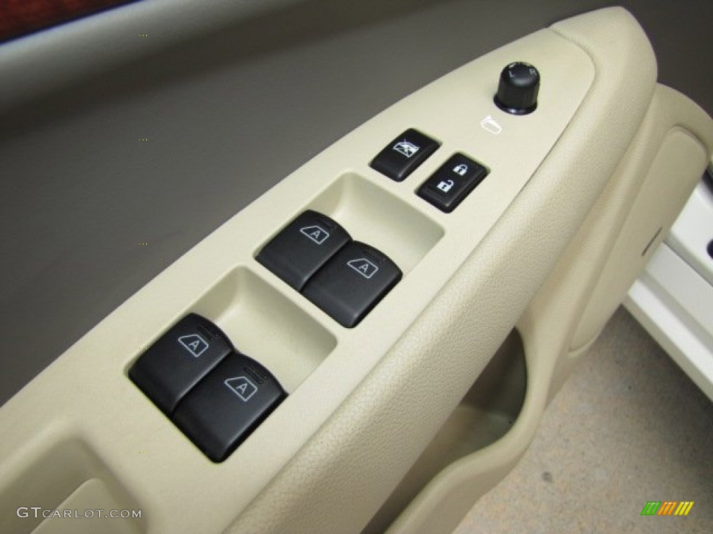 2009 Infiniti G 37 Sedan Controls Photo #80307611