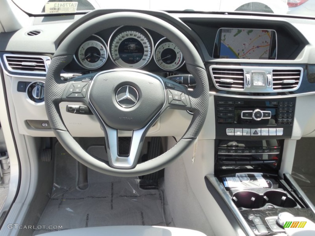 2014 Mercedes-Benz E 350 Sport Sedan Gray/Dark Gray Dashboard Photo #80307712