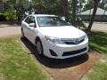 Super White - Camry LE Photo No. 7