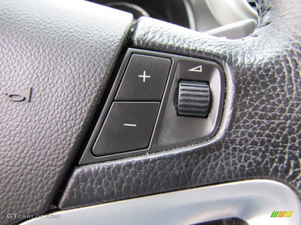 2008 Saturn VUE Red Line Controls Photo #80308274