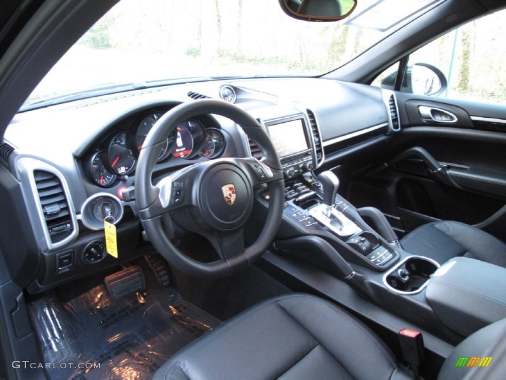 Black Interior 2012 Porsche Cayenne Standard Cayenne Model Photo #80310047
