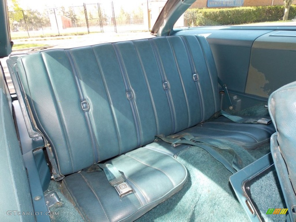 Blue Interior 1975 Oldsmobile Custom Cruiser Station Wagon Photo #80310100