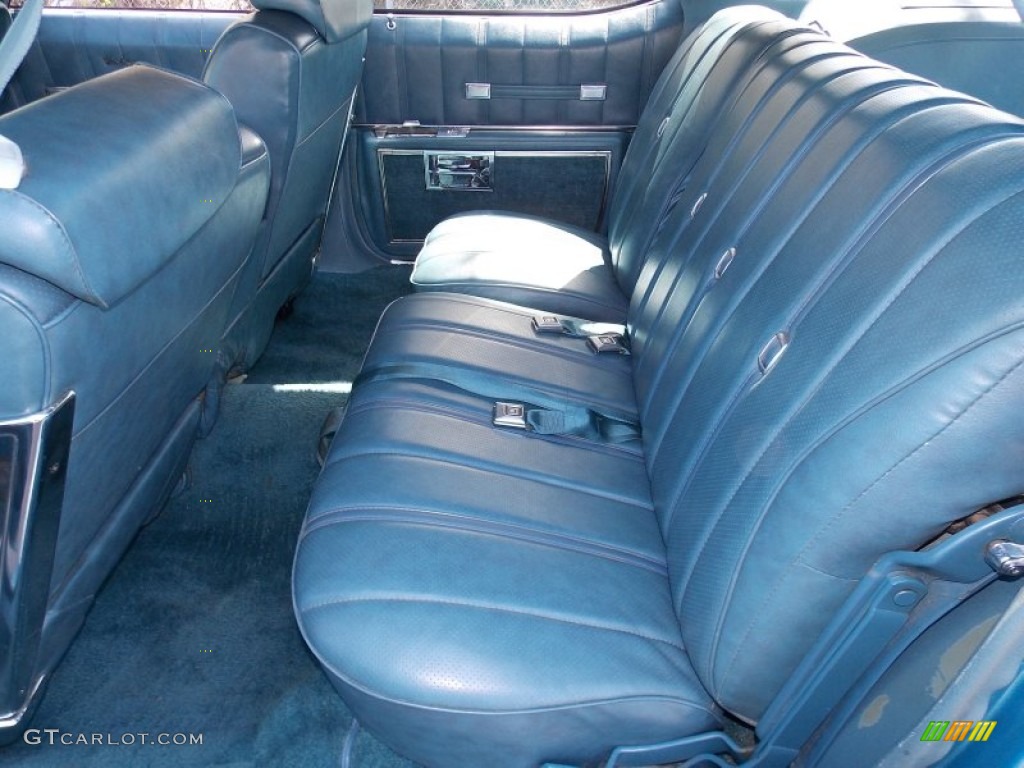 Blue Interior 1975 Oldsmobile Custom Cruiser Station Wagon Photo #80310159